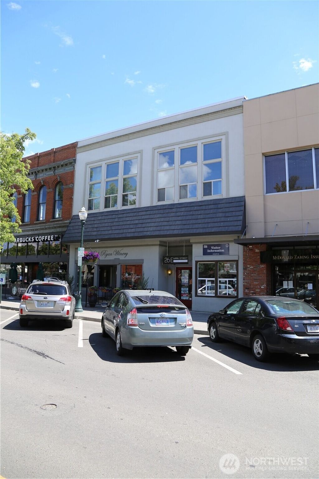 Photo of 26 E MAIN Street E, Walla Walla, WA 99362 (MLS # 2458416)