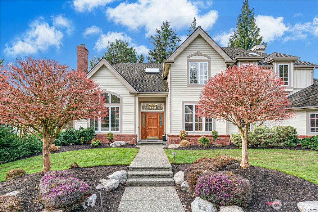 Photo of 4910 166th Court NE, Redmond, WA 98052 (MLS # 2343658)