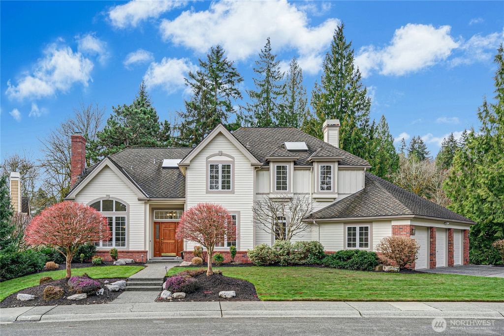 Photo of 4910 166th Court NE, Redmond, WA 98052 (MLS # 2343658)