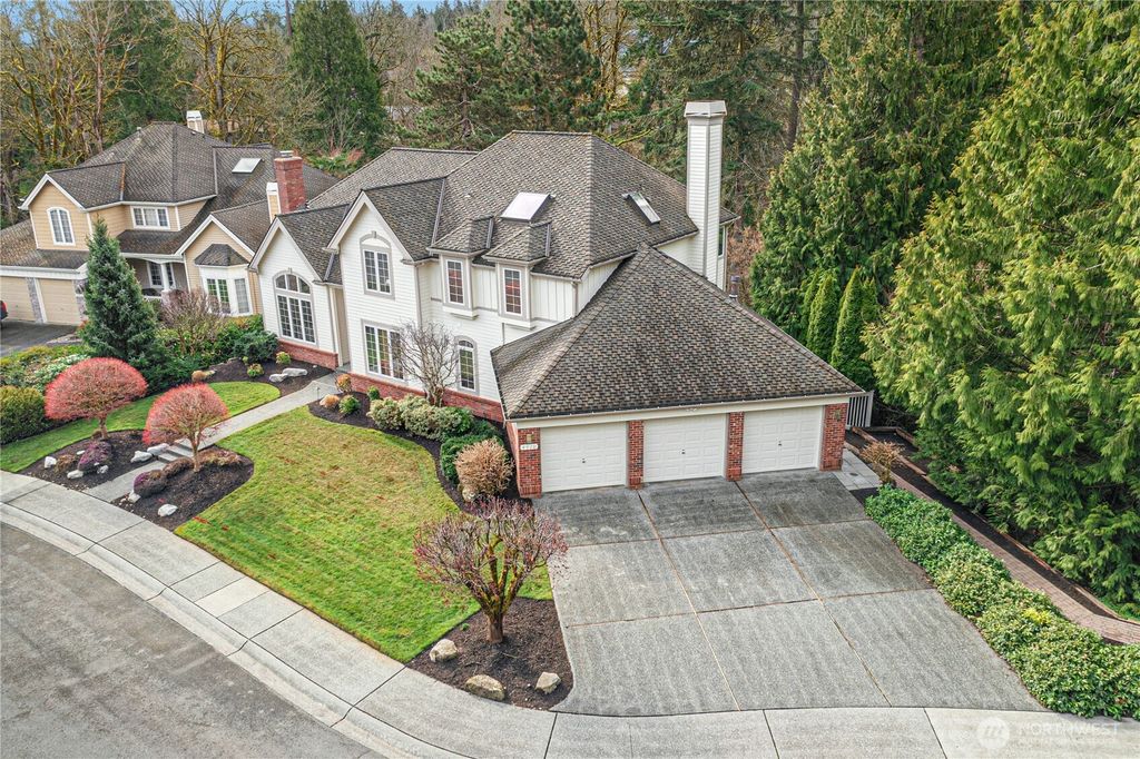 Photo of 4910 166th Court NE, Redmond, WA 98052 (MLS # 2343658)