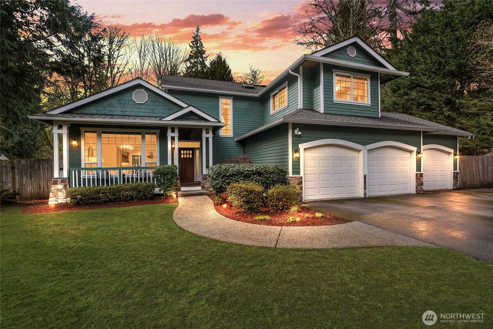 6211 247th Avenue NE