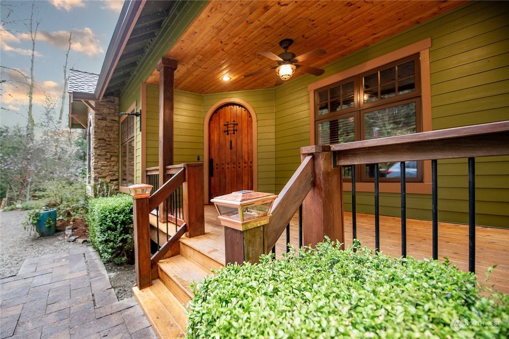 Photo of 25222 SE 133rd Street, Issaquah, WA 98027 (MLS # 2228363)