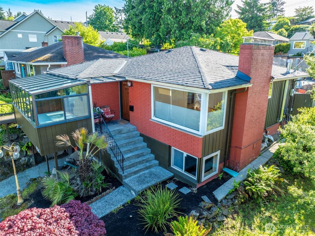Photo of 4245 Williams Avenue W, Seattle, WA 98199 (MLS # 2379889)