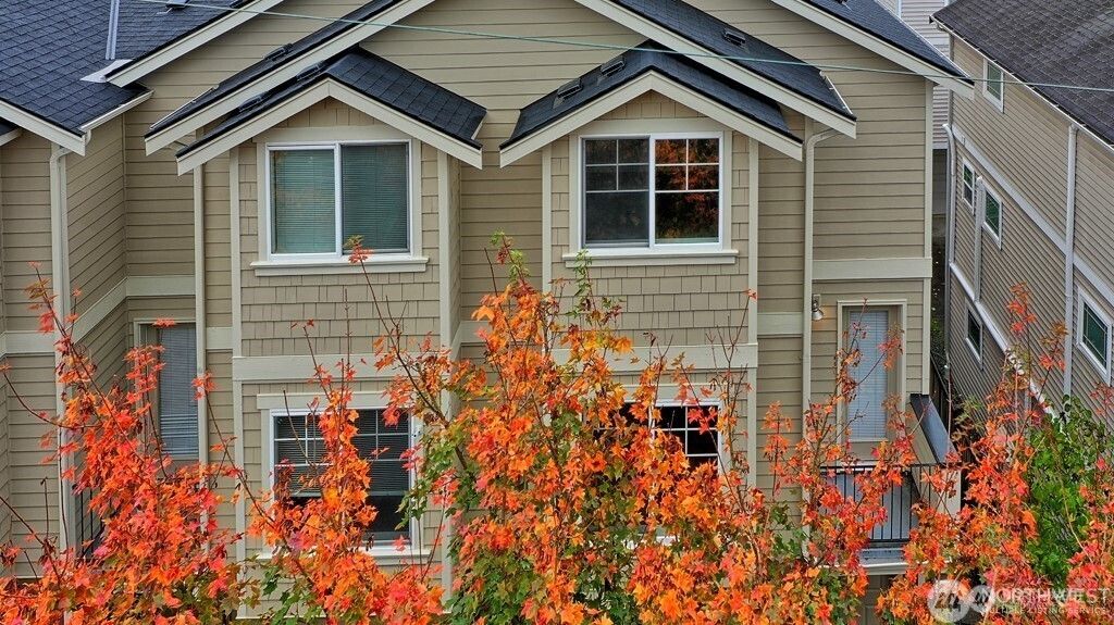 Photo of 12028 33rd Avenue NE #B, Seattle, WA 98125 (MLS # 2454571)