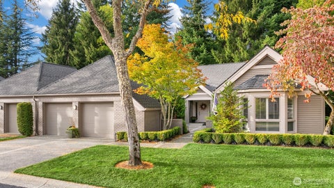 1796 Bellevue Way NE 11 Bellevue WA 98004