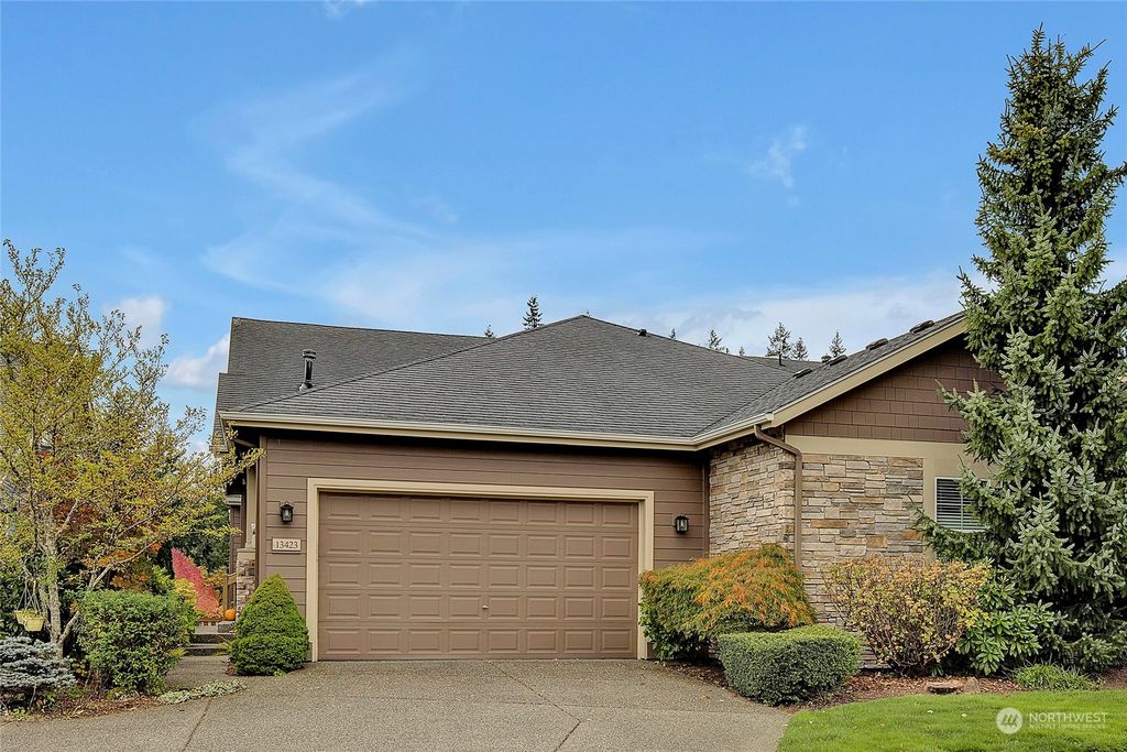Photo of 13423 Adair Creek Way NE, Redmond, WA 98053 (MLS # 2173680)