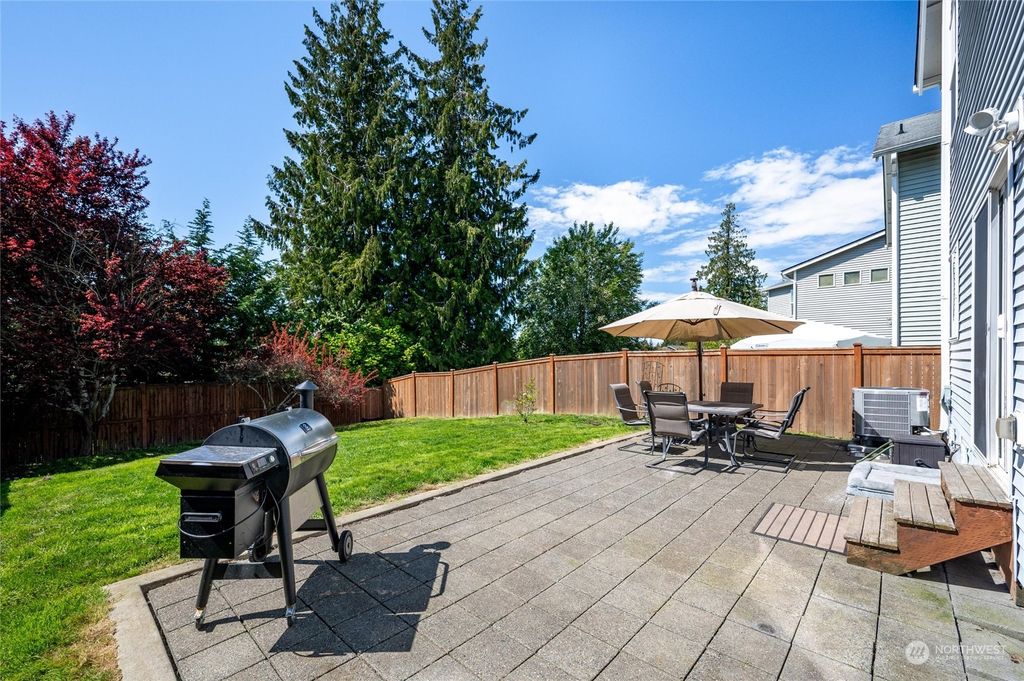 listing image 9367927324286348249