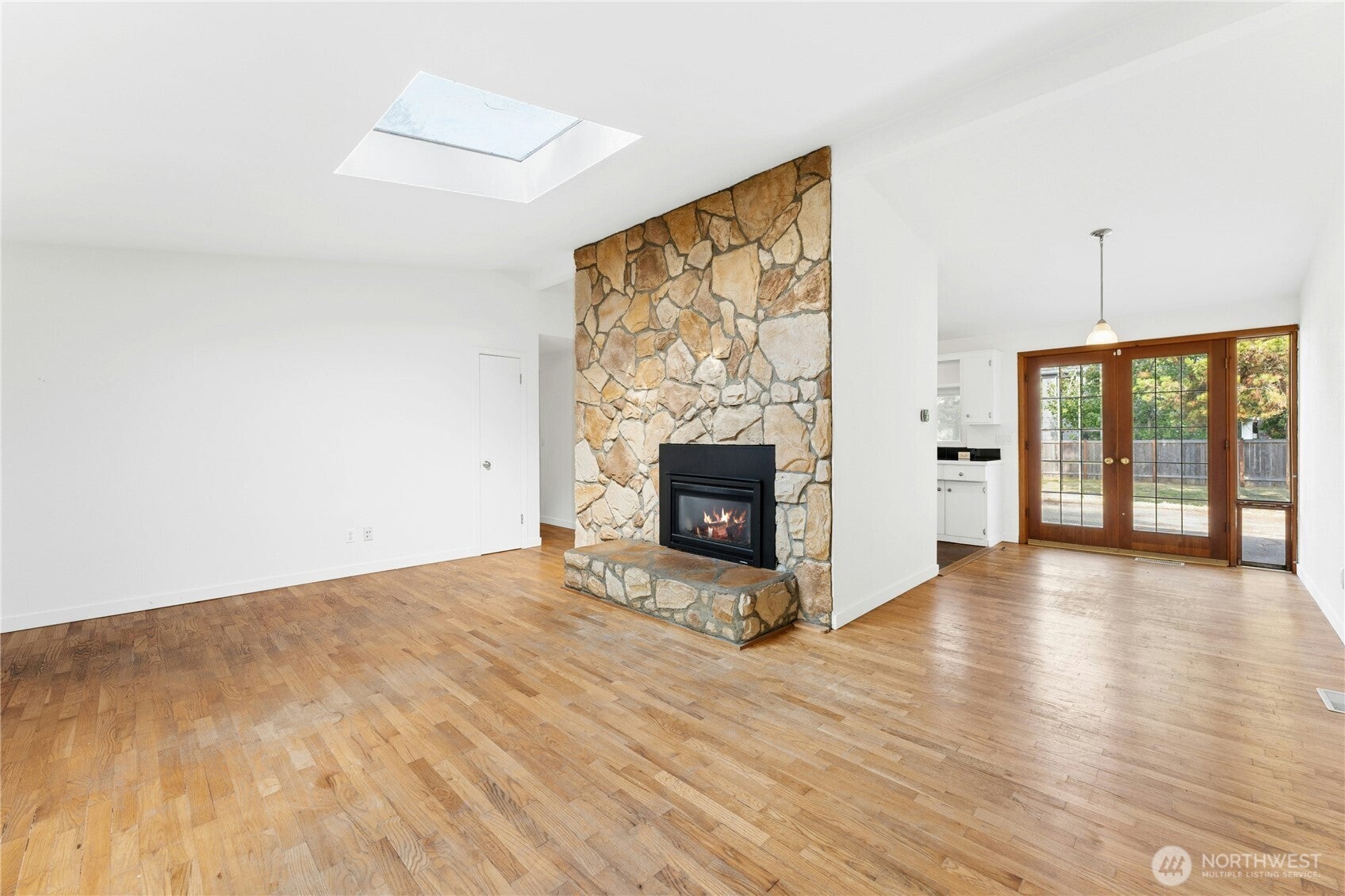 12220 NE 73rd Street