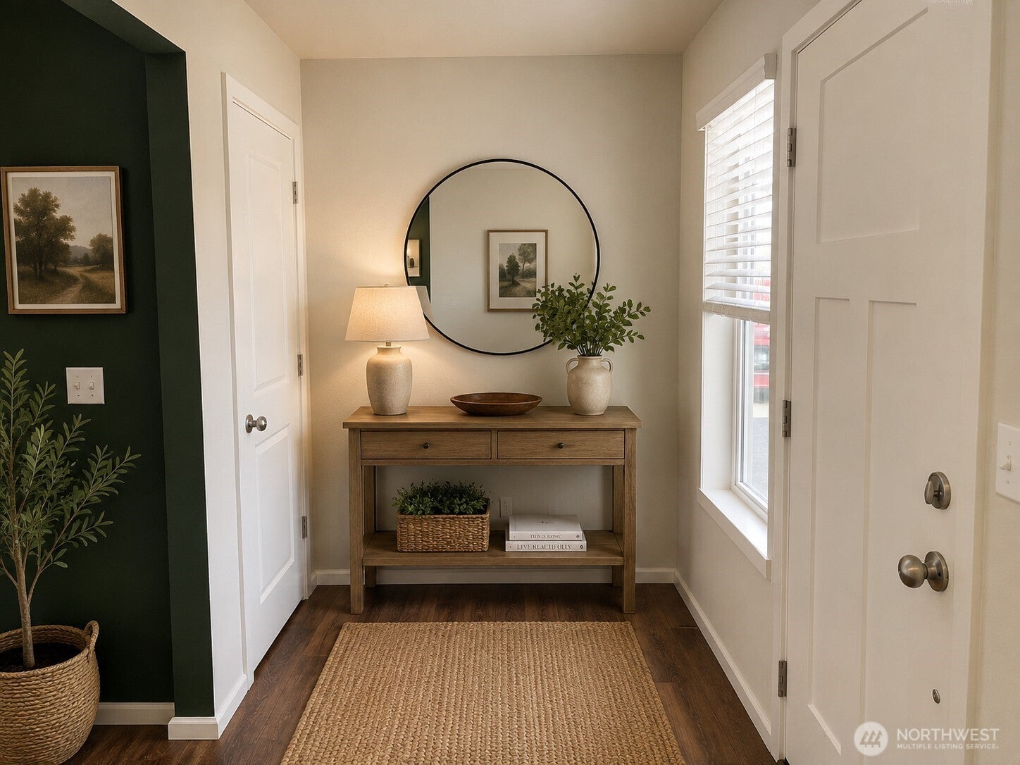 9135 Silverspot Drive SE