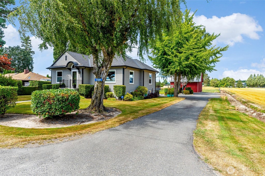 Photo of 17645 Mclean Road, Mount Vernon, WA 98273 (MLS # 2590308)