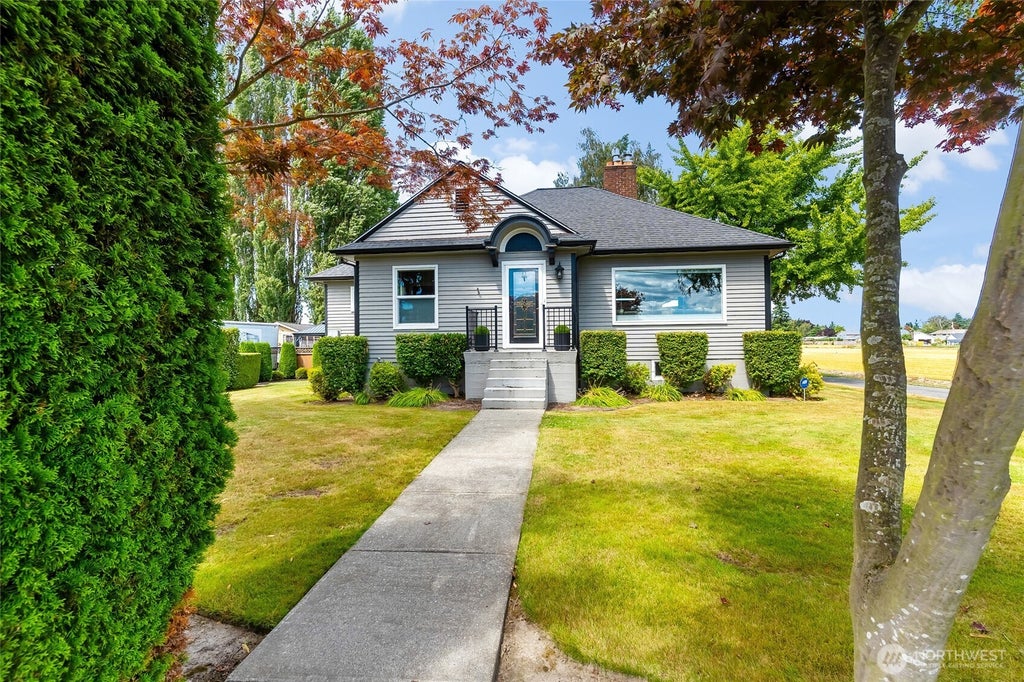 Photo of 17645 Mclean Road, Mount Vernon, WA 98273 (MLS # 2590308)
