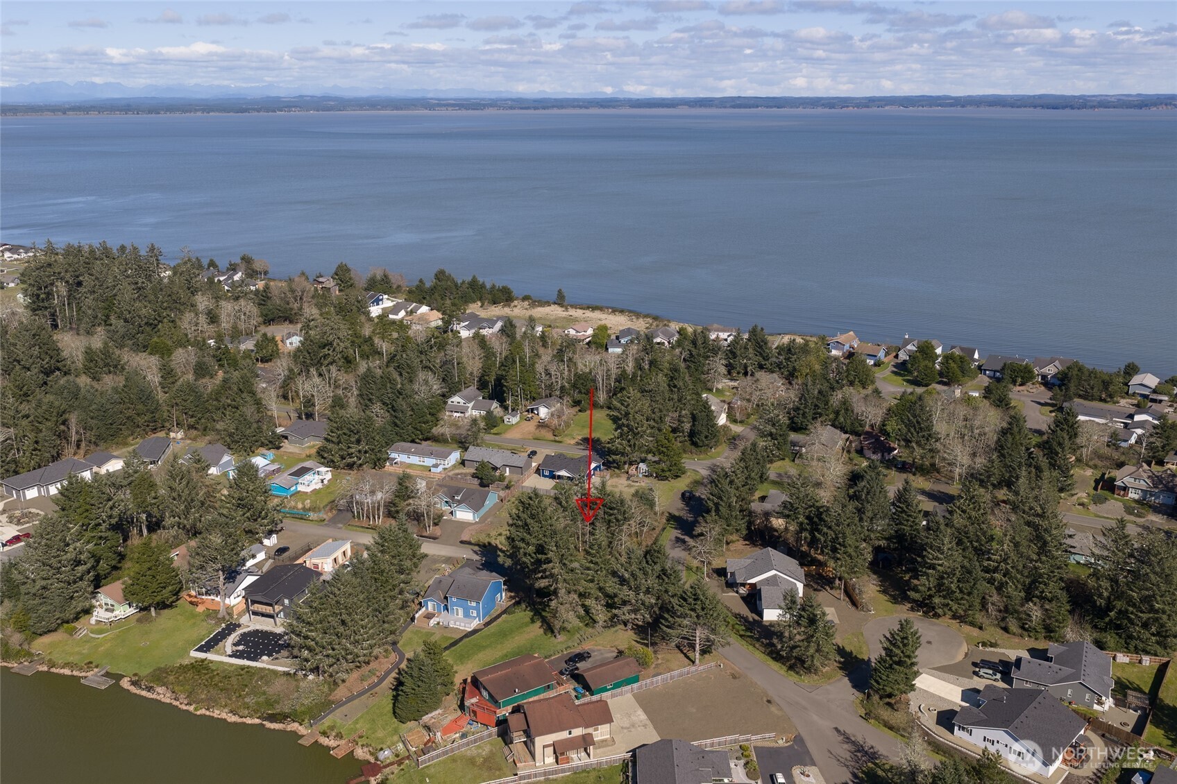 298 Glacier Court SE