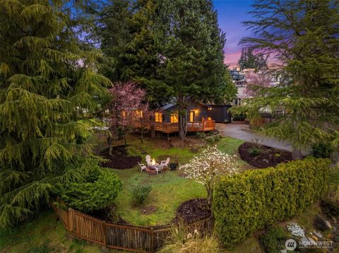 Photo of 21108 1st Avenue S, Des Moines, WA 98198 (MLS # 2494289)