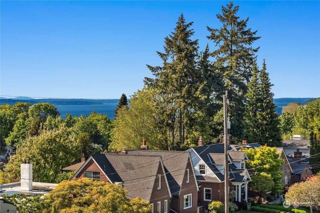 Photo of 2346 47th Avenue SW, Seattle, WA 98116 (MLS # 2235782)