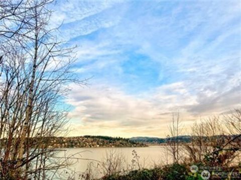 97 XX Arrowsmith Avenue S Seattle WA 98118