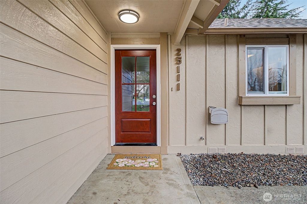 Photo of 25111 118th Court SE, Kent, WA 98030 (MLS # 2494784)