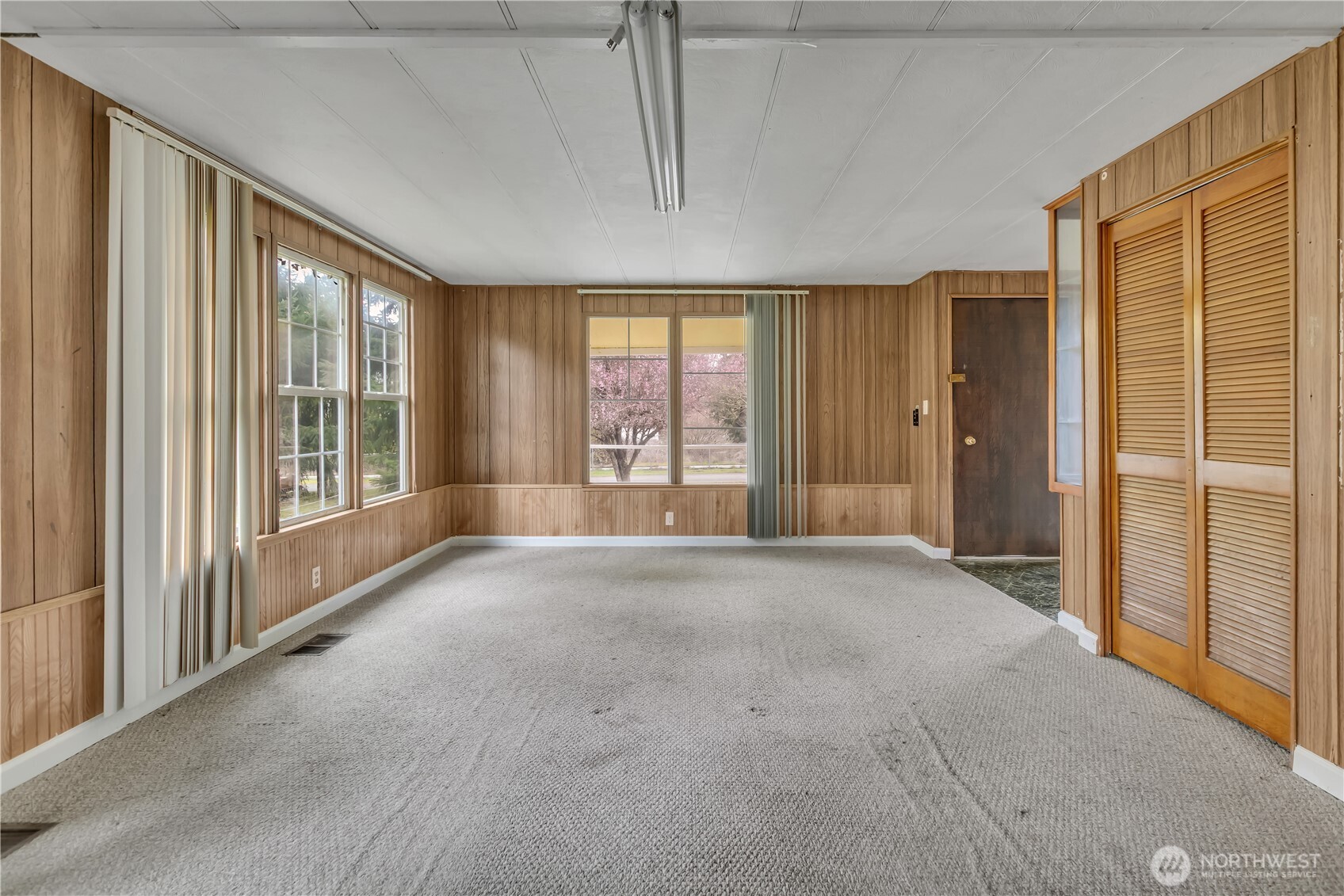 8214 191st Street E 2