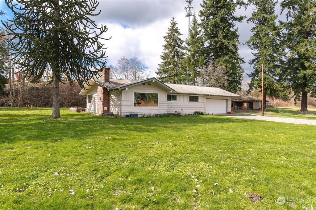 Photo of 9509 204th Street SE, Snohomish, WA 98296 (MLS # 2049014)