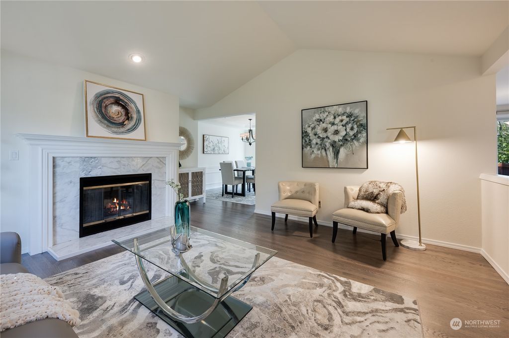 Photo of 13225 SE 55th Place, Bellevue, WA 98006 (MLS # 2207618)