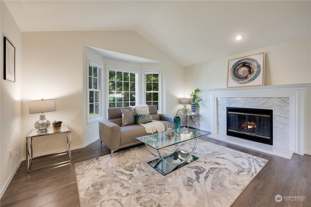 Photo of 13225 SE 55th Place, Bellevue, WA 98006 (MLS # 2207618)