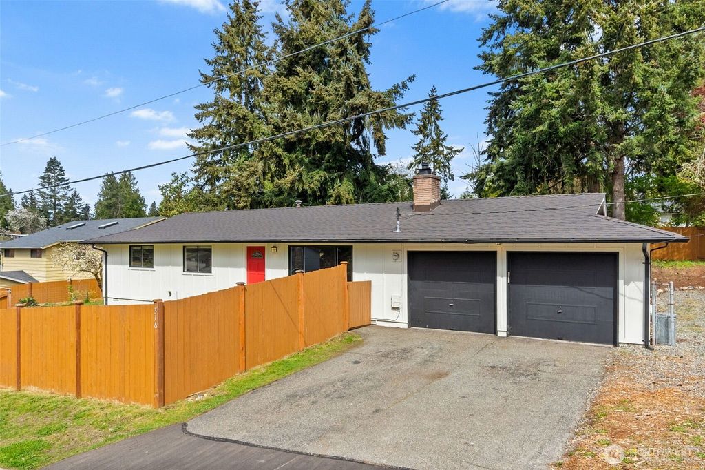 Photo of 316 S 308th Street, Federal Way, WA 98003 (MLS # 2502856)