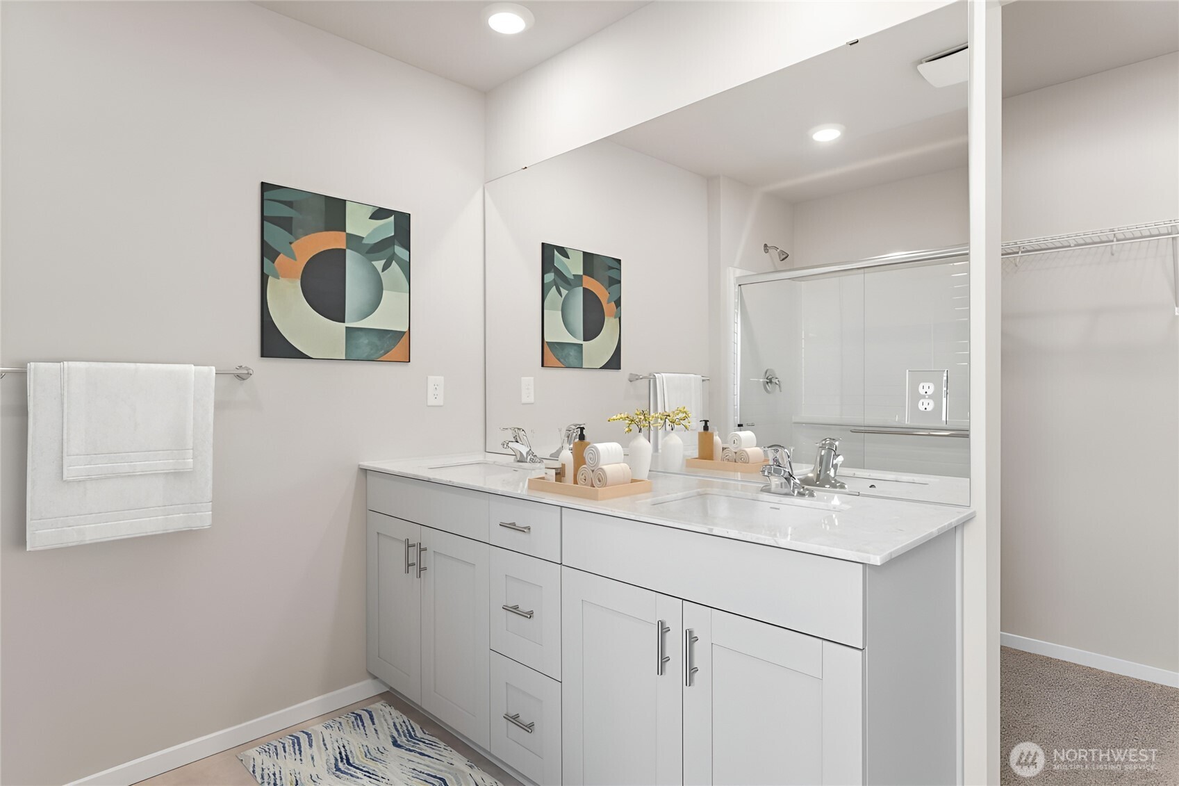 4002 Hyde Loop NE 140