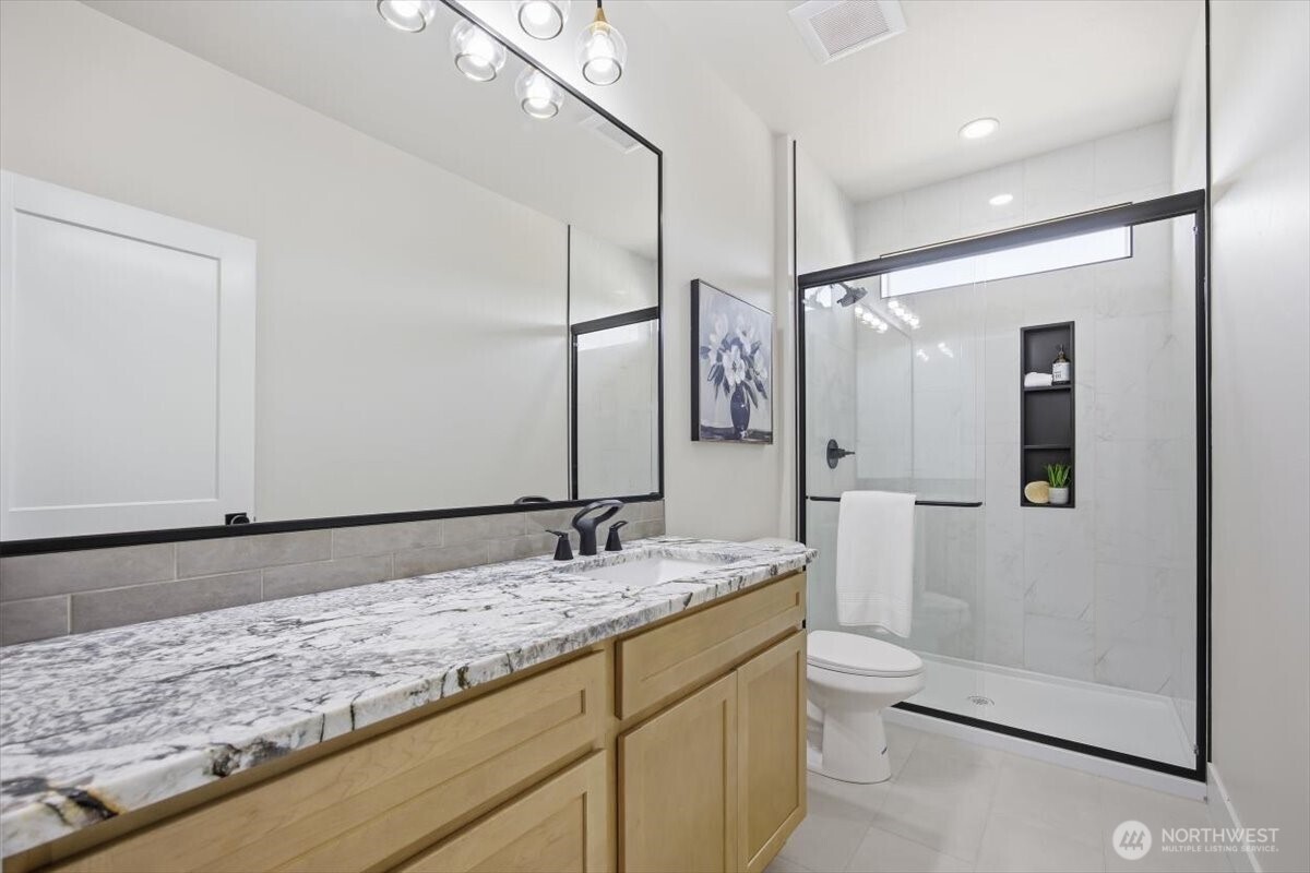 Kennewick, Washington, 99338, United States, 4 Bedrooms Bedrooms, ,3 BathroomsBathrooms,Residential,Active,1996297