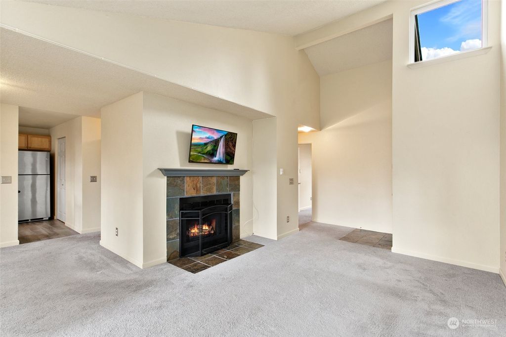 Photo of 23917 12th Place S #2501, Des Moines, WA 98198 (MLS # 2183042)