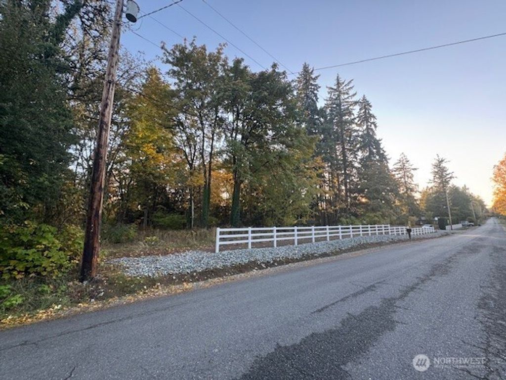 Photo of 5215 S 368th Street #G/M, Auburn, WA 98001 (MLS # 2454219)