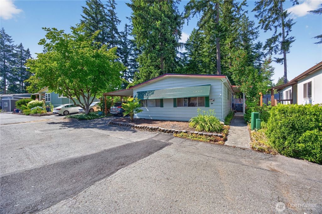 Photo of 11413 124th Street Ct E #114, Puyallup, WA 98374 (MLS # 2545167)