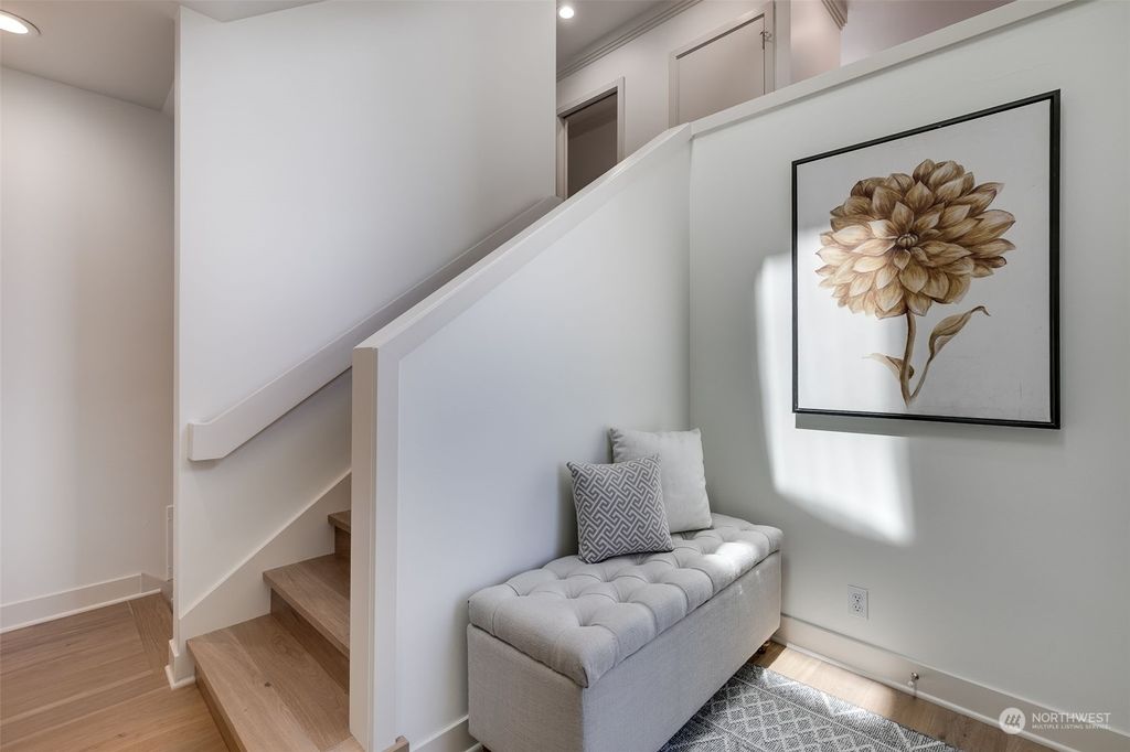 Photo of 616 Bellevue Way SE, Bellevue, WA 98004 (MLS # 2152622)