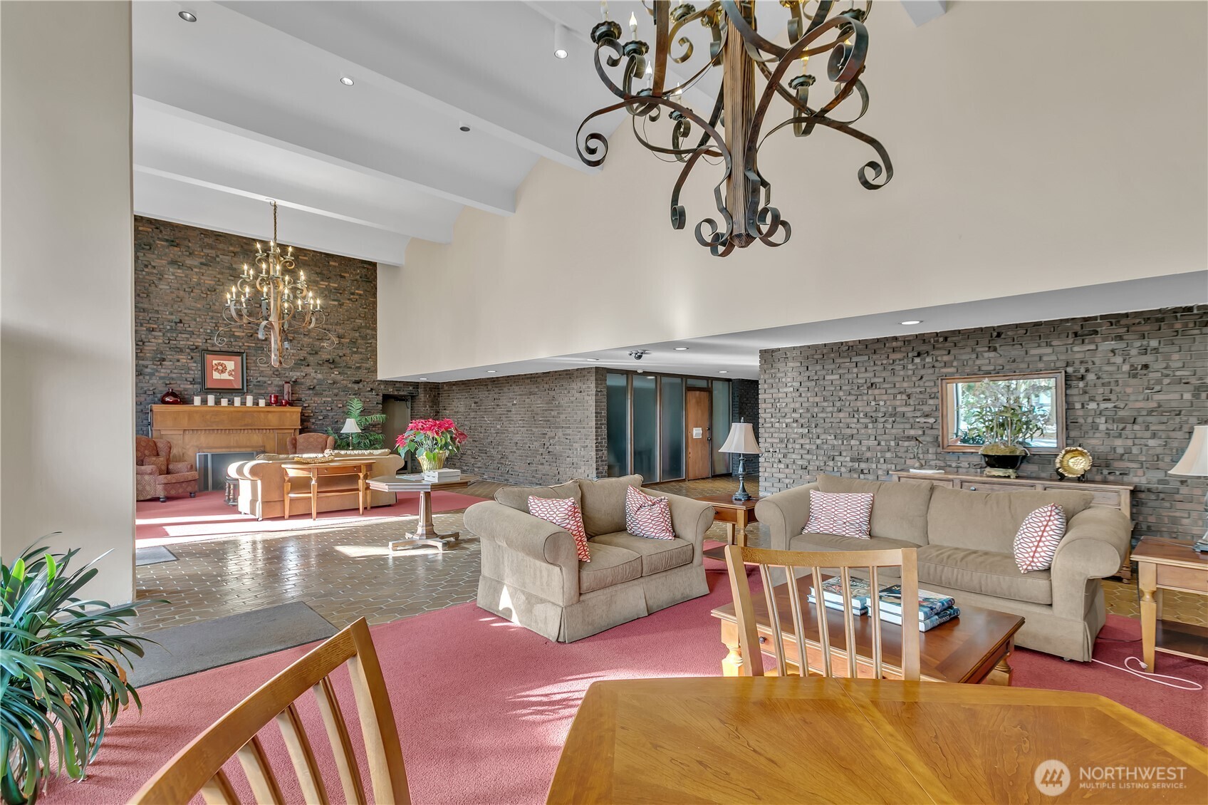 4545 Sand Point Way NE 207