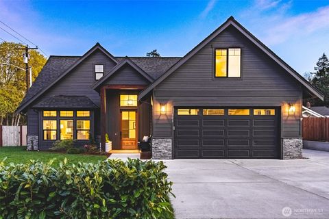 Photo of 301 S Park Street, Lynden, WA 98264 (MLS # 2482527)