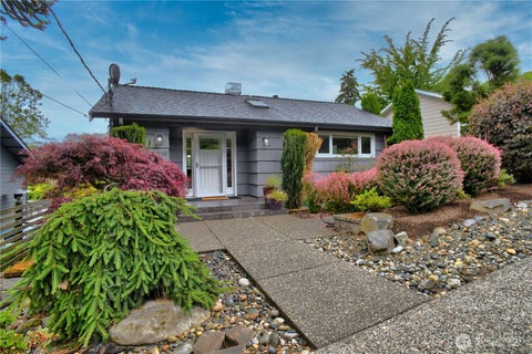 Photo of 4030 26th Avenue W, Seattle, WA 98199 (MLS # 2544300)