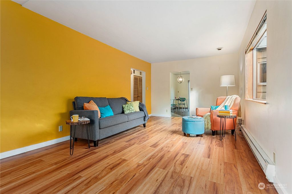 Photo of 112 N 105th Street, Seattle, WA 98133 (MLS # 2177967)