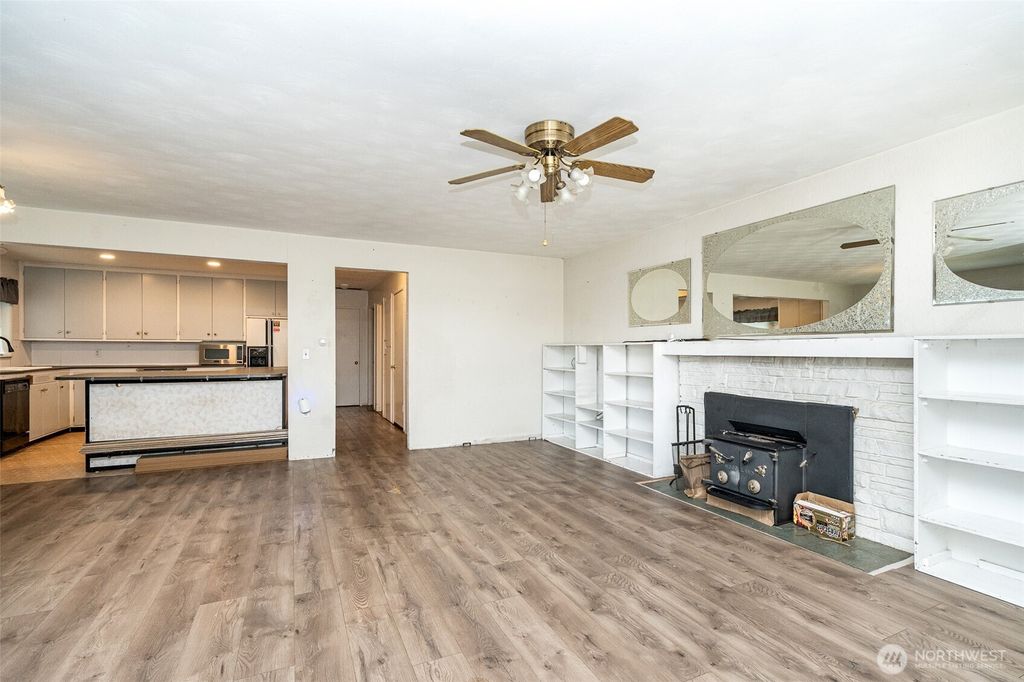 Photo of 1428 SW Grandview Avenue, Chehalis, WA 98532 (MLS # 2490588)