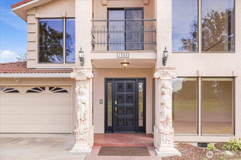 1255 Country Club Road