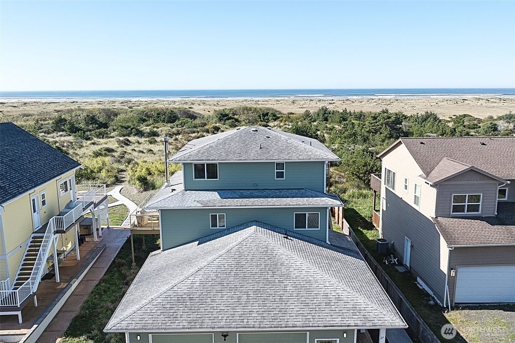 Photo of 27 Ocean Lane, Copalis Beach, WA 98535 (MLS # 2503737)