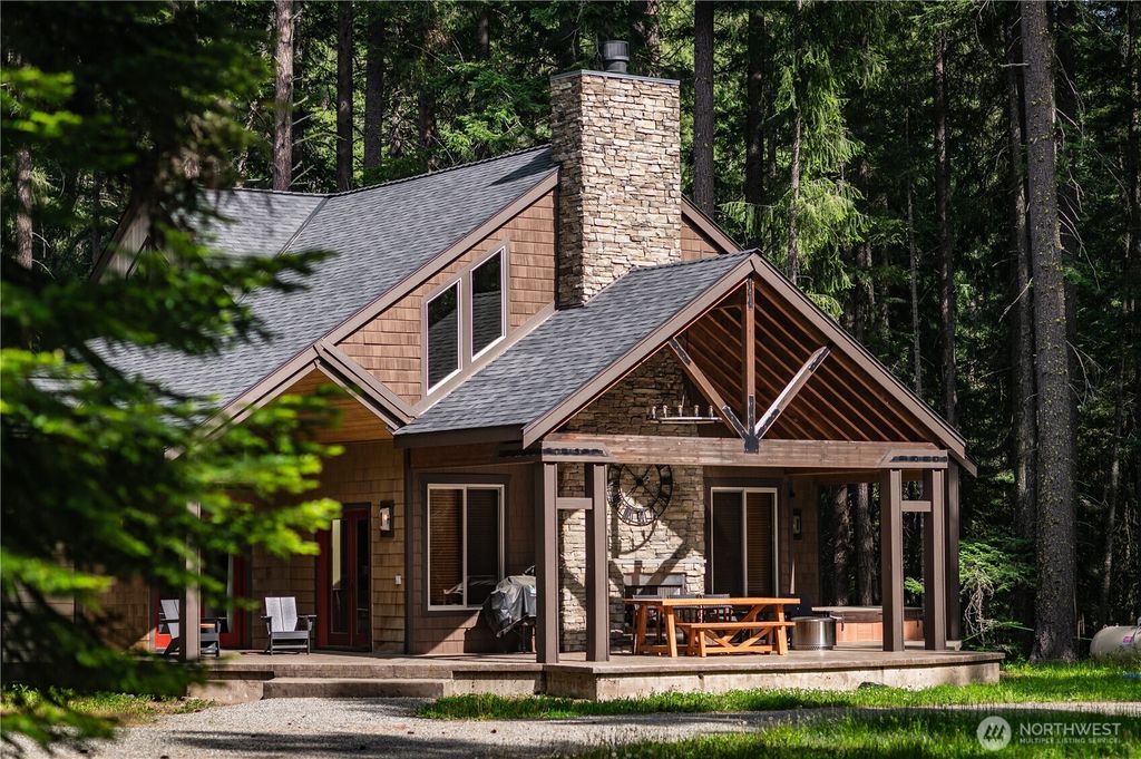 Photo of 231 Vinegar Bend Road, Ronald, WA 98940 (MLS # 2525002)