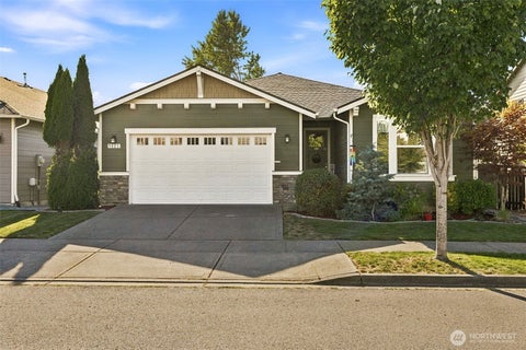 Photo of 9023 Silverspot Drive SE, Tumwater, WA 98501 (MLS # 2579100)