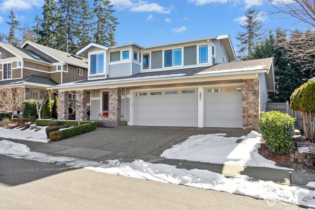 Photo of 4801 SE 2nd Street, Renton, WA 98059 (MLS # 2329156)