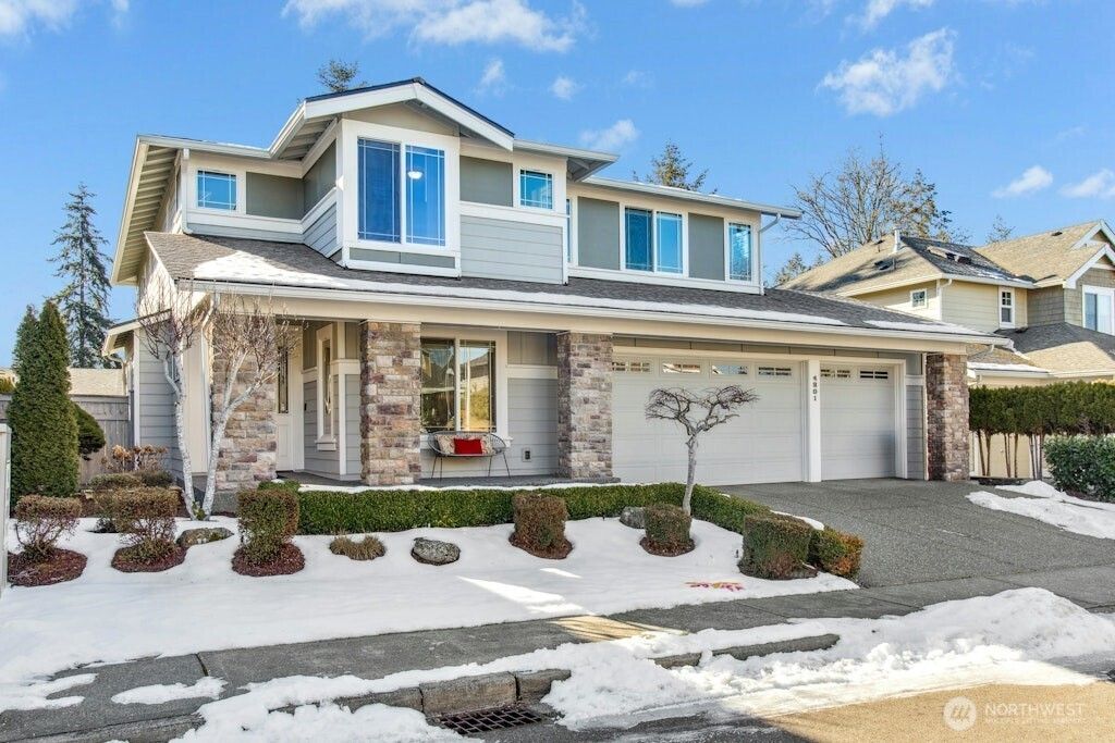 Photo of 4801 SE 2nd Street, Renton, WA 98059 (MLS # 2329156)