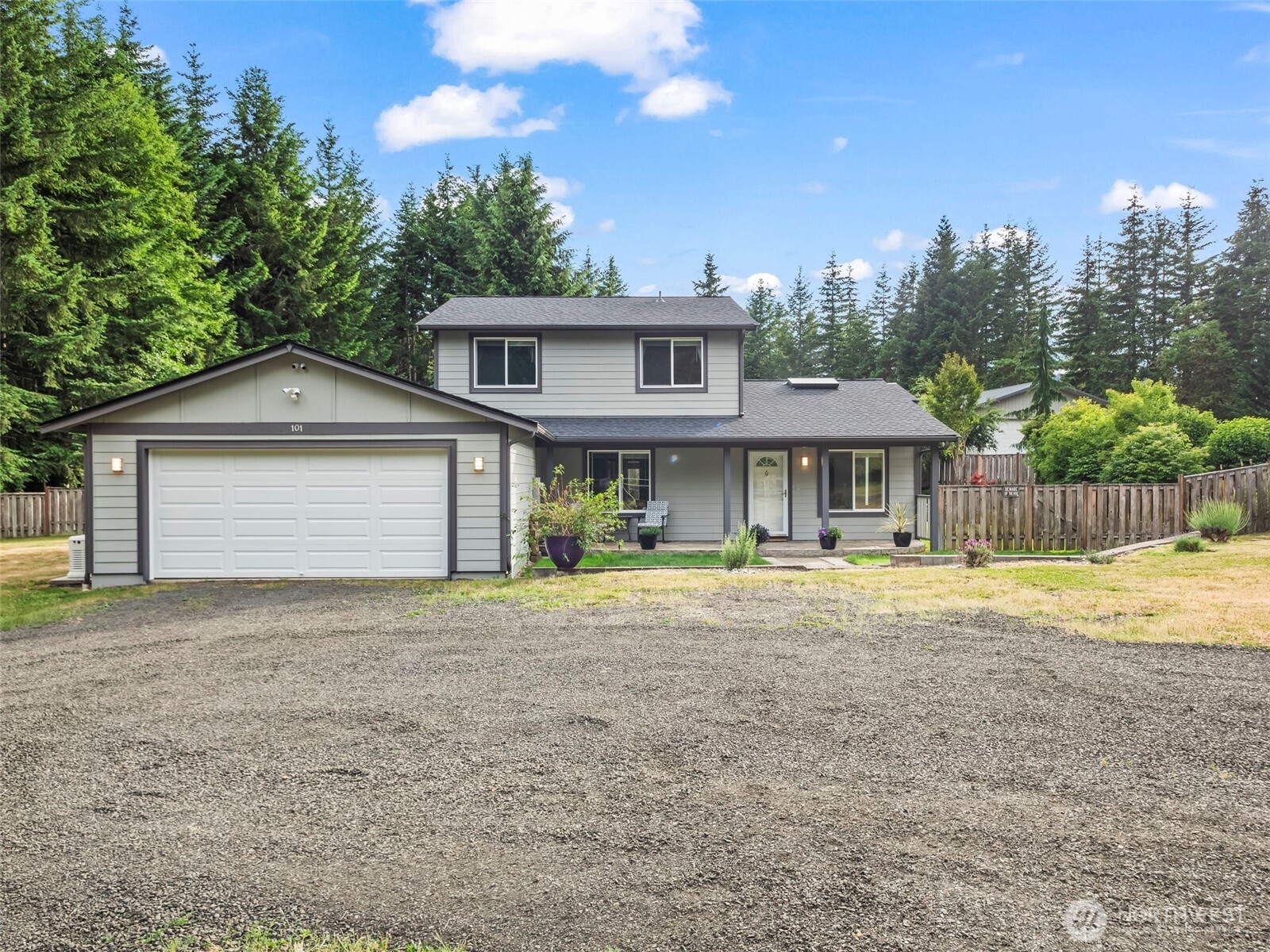 101 E Carols Place