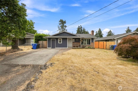 Photo of 640 161st Street S, Spanaway, WA 98387 (MLS # 2563704)