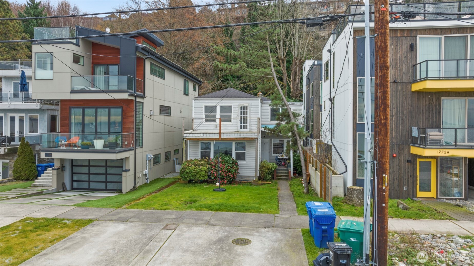 1768 Alki Avenue SW