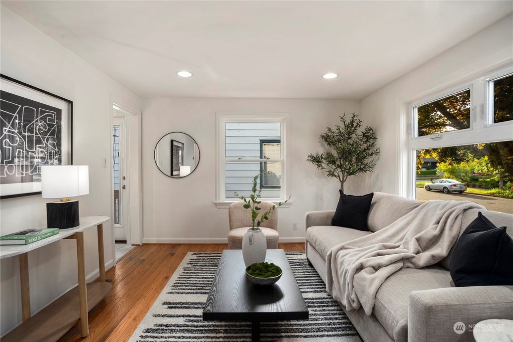Photo of 3617 SW Trenton Street, Seattle, WA 98126 (MLS # 2237284)