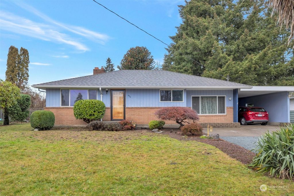 Photo of 3416 S 175th Street, SeaTac, WA 98188 (MLS # 2317208)