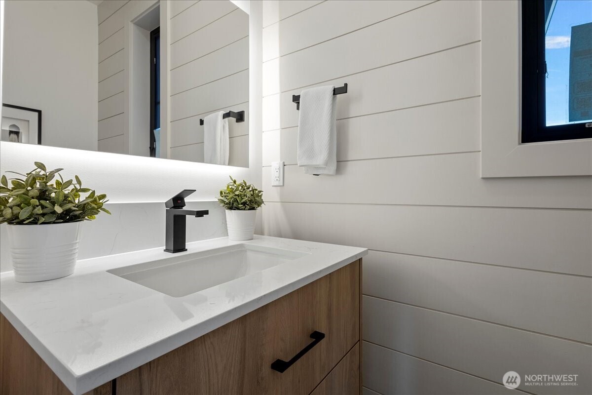 208 Pebblebrook Drive