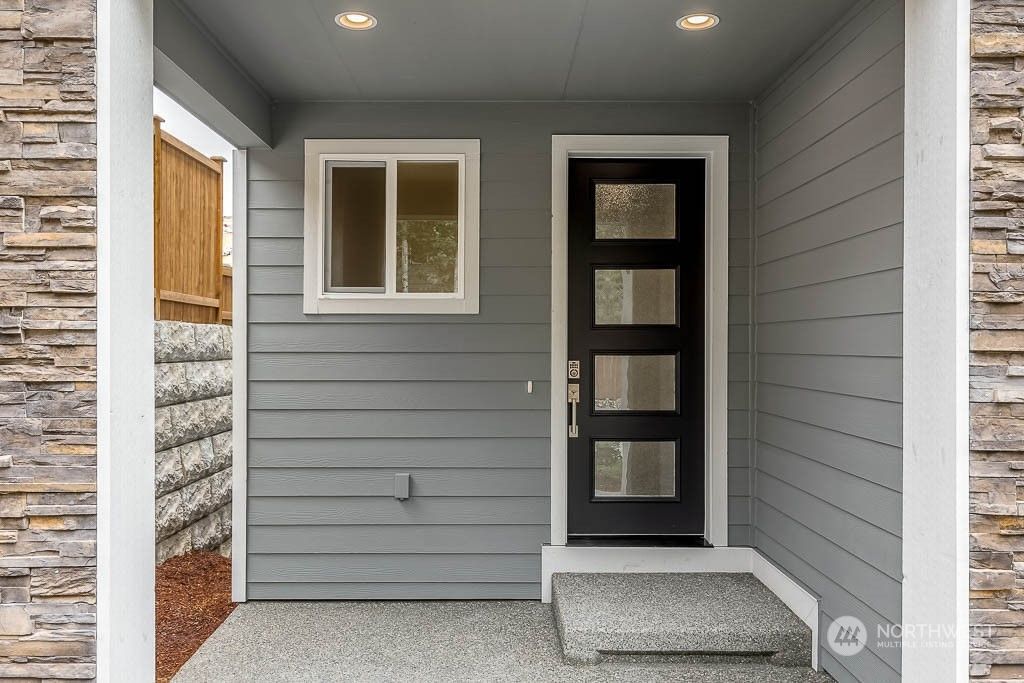 Photo of 12307 67th Avenue SE, Snohomish, WA 98296 (MLS # 2058477)