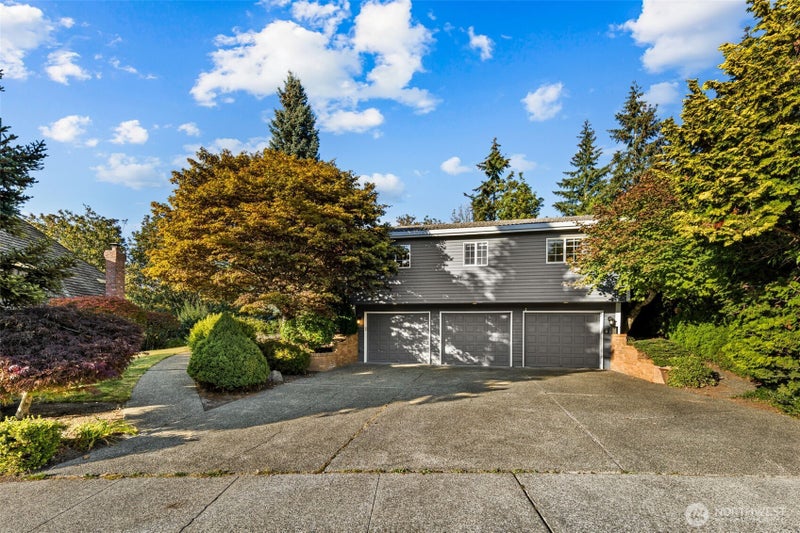 618 NW 163rd Street